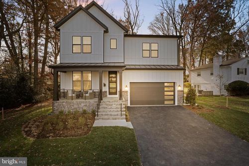 1000 N Sycamore St, FALLS CHURCH, VA, 22046-3639 | Card Image