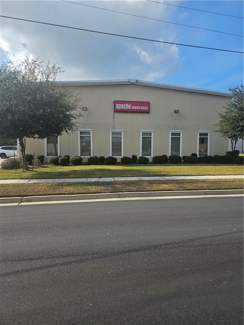 5578 Sermon Rd W, Theodore, AL, 36582-3609 | Card Image