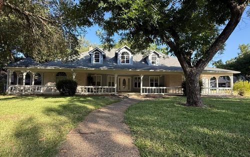 266 Quail Street, Meadowlakes, TX, 78654 | Card Image