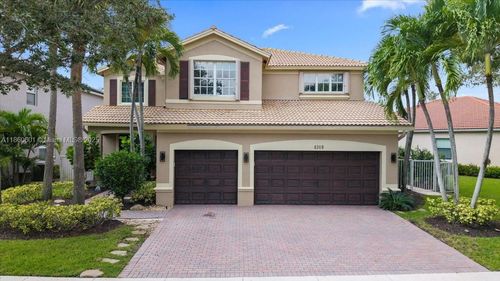 4309 W Whitewater Ave, Weston, FL, 33332-2412 | Card Image
