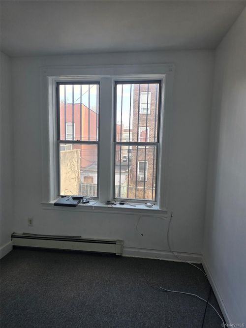 847 Utica Ave, Brooklyn, NY, 11203-3410 | Card Image