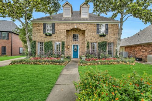 2111 Riverside Dr, League City, TX, 77573-5893 | Card Image