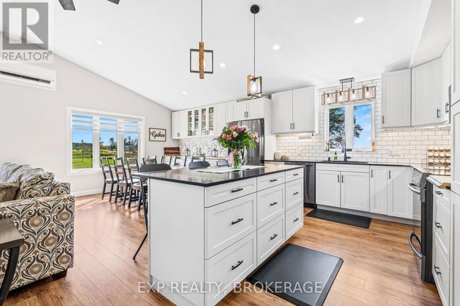 59 Bullfrog Bay Rd, House other with 3 bedrooms, 3 bathrooms and 6 parking in Lansdowne ON | Image 18