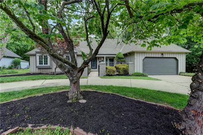 View of ranch-style house | Image 2