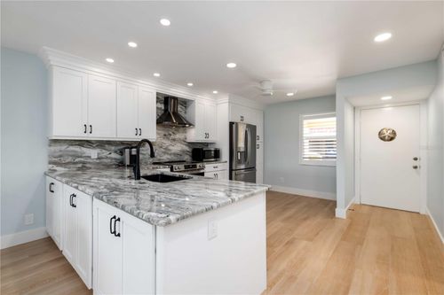 villa-13-4860 Gulf Of Mexico Drive, LONGBOAT KEY, FL, 34228 | Card Image