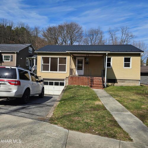 432 High St, Williamsburg, PA, 16693-1151 | Card Image