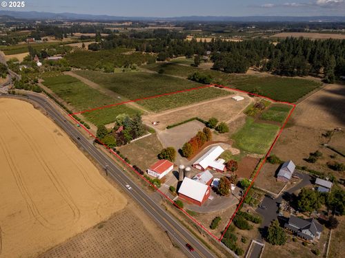 22801 Sw Scholls Ferry Rd, Hillsboro, OR, 97123-9316 | Card Image