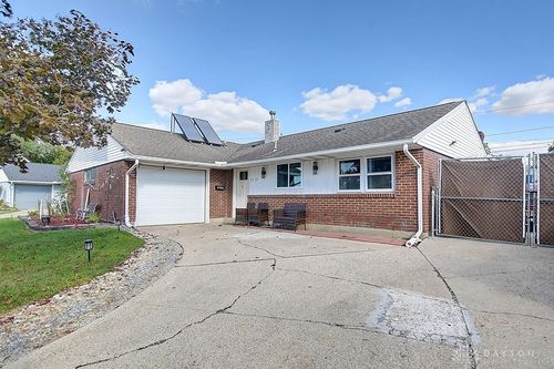 5732 Benedict Rd, Huber Heights, OH, 45424-4214 | Card Image