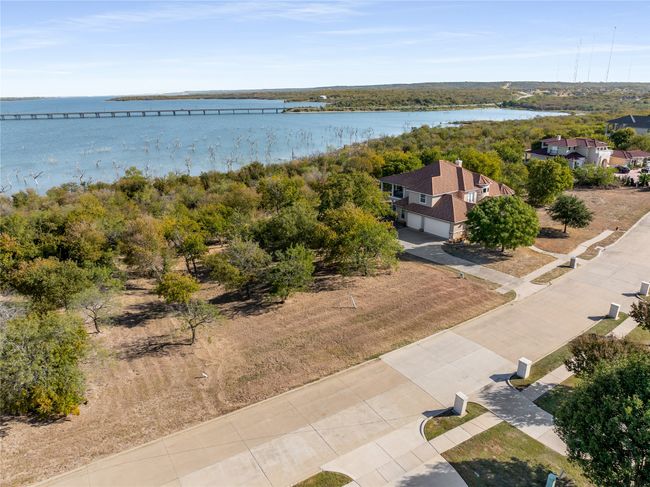 Bird's eye view with a water view | Image 4