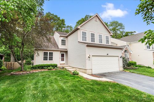 7 Eagle Ct, Streamwood, IL, 60107-1286 | Card Image