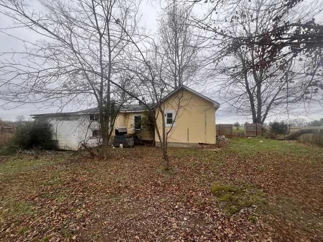 141 Goolsby Rd, House other with 4 bedrooms, 2 bathrooms and null parking in Morrison TN | Image 4