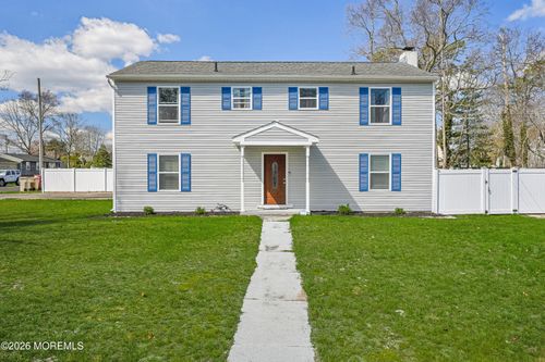 380 Trenton Ave N, Bayville, NJ, 08721-2352 | Card Image