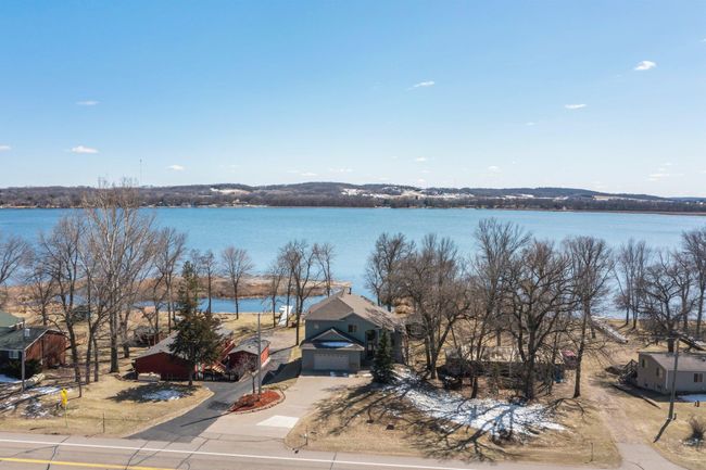 18201 County Road 154, House other with 4 bedrooms, 4 bathrooms and null parking in Avon MN | Image 81