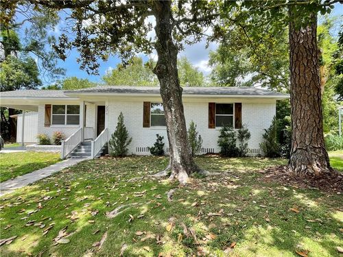 271 Jennings Ct, Mobile, AL, 36606-2301 | Card Image