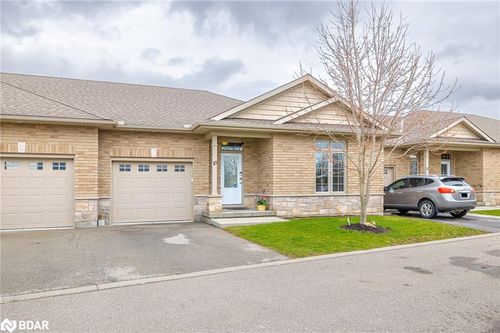 10-111 S Cayuga St E, Dunnville, ON, N1A0B5 | Card Image