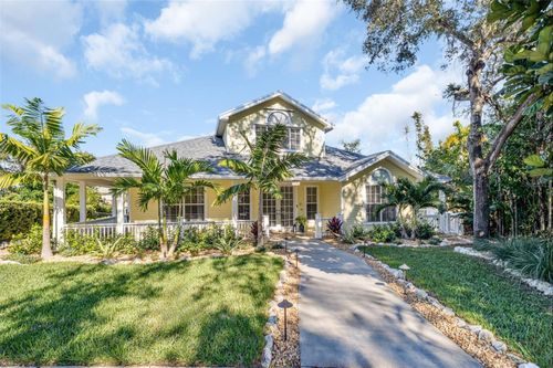 266 Florida Blvd, Crystal Beach, FL, 34681 | Card Image