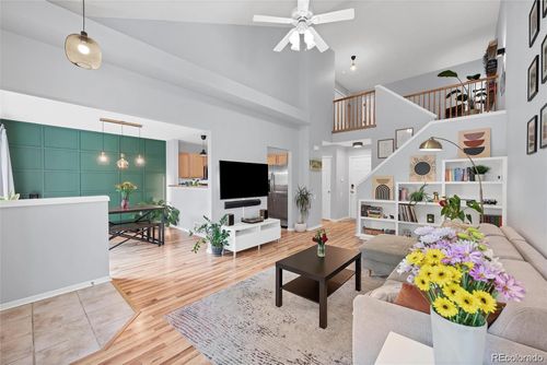 893 S Evanston Cir, Aurora, CO, 80012-3821 | Card Image