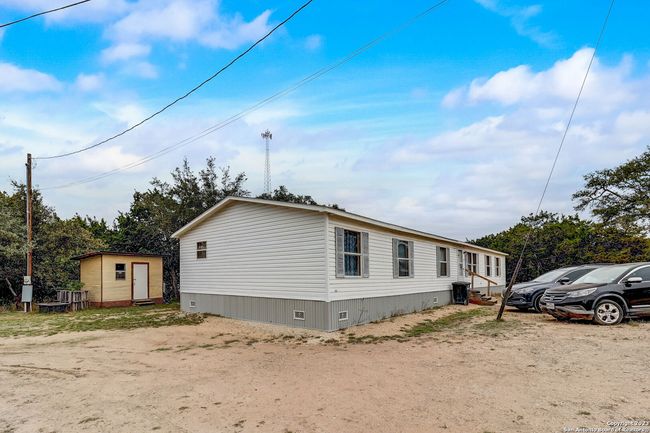 Unit A- doublewide 3-2 1900 sq ft | Image 45