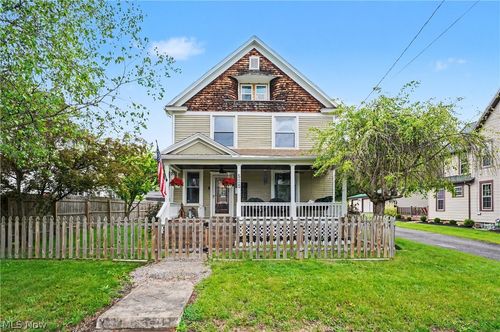 525 W Lincoln Way, Lisbon, OH, 44432-1109 | Card Image