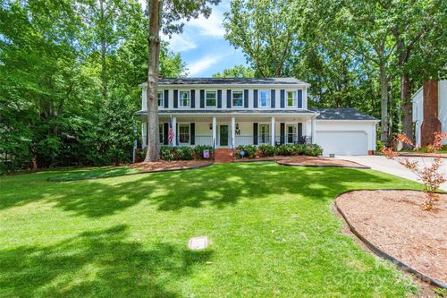 1220 Merribrook Dr, Matthews, NC, 28105-6639 | Card Image