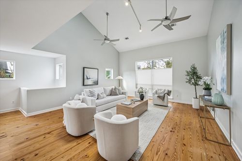 e-2508 Calumet St, Houston, TX, 77004-7591 | Card Image