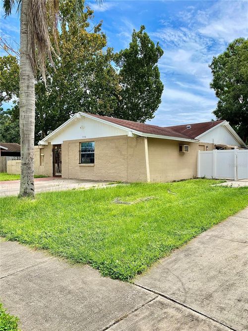 7516 Brookhaven Ct, Tampa, FL, 33634-2924 | Card Image