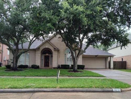 3010 Ravensport Dr, Pearland, TX, 77584-8734 | Card Image