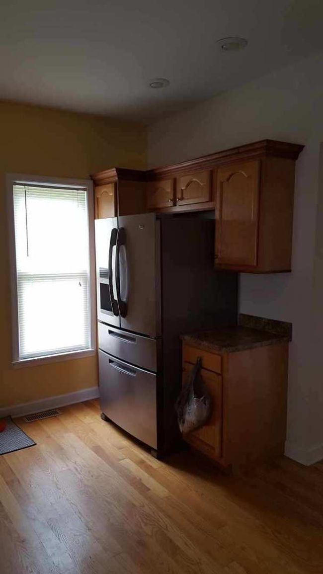 202 S Birch St, House other with 3 bedrooms, 2 bathrooms and 2 parking in Wenona IL | Image 5