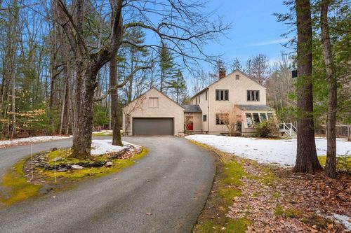 12 Dudley Rd, Brentwood, NH, 03833-6231 | Card Image