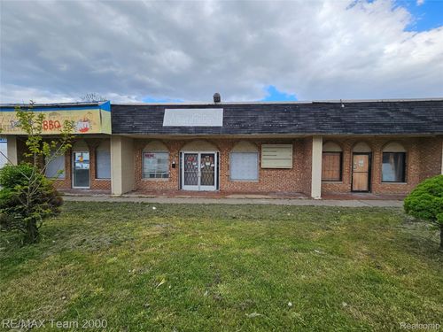 1055 Inkster Rd, Inkster, MI, 48141-1825 | Card Image
