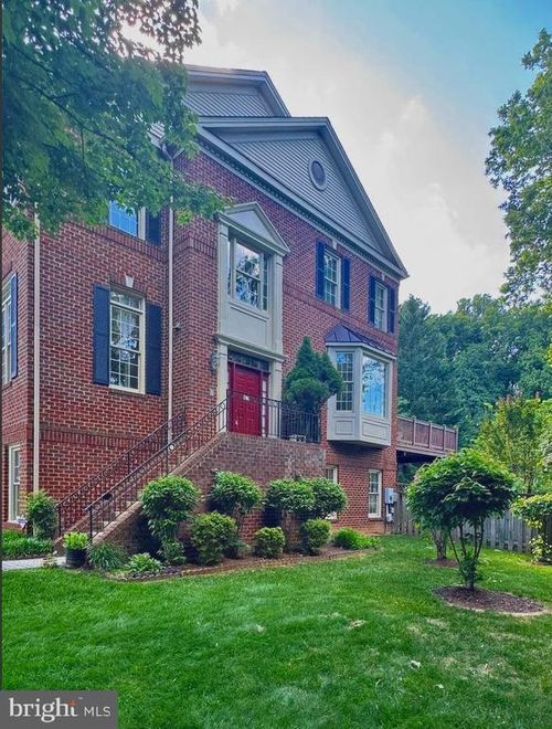 103 Crofton Hill Ln, ROCKVILLE, MD, 20850-2063 | Card Image