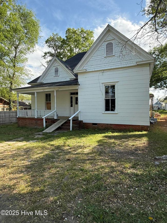 317 Mcdonald Ave, House other with 3 bedrooms, 0 bathrooms and null parking in Hamlet NC | Image 4