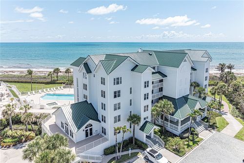 208-2700 Ocean Dr, Vero Beach, FL, 32963-2085 | Card Image
