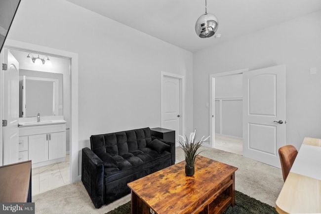 18518 Old Triangle Rd, House other with 5 bedrooms, 6 bathrooms and null parking in TRIANGLE VA | Image 8