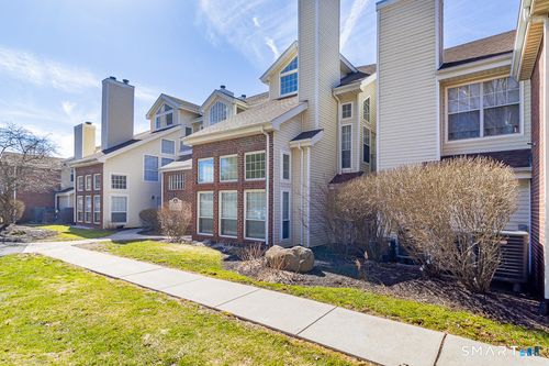 159-159 Carriage Crossing Ln, Middletown, CT, 06457-5833 | Card Image