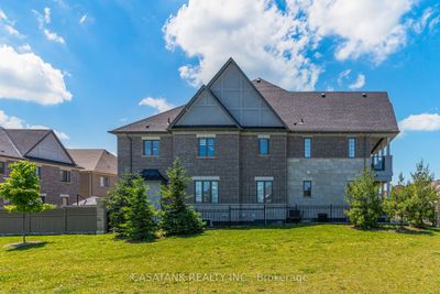 11 Dairymaid Rd, House other with 5 bedrooms, 7 bathrooms and 6 parking in Brampton ON | Image 2