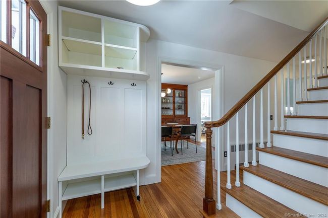 23 Cook St, House other with 3 bedrooms, 3 bathrooms and 2 parking in Washington Depot CT | Image 4