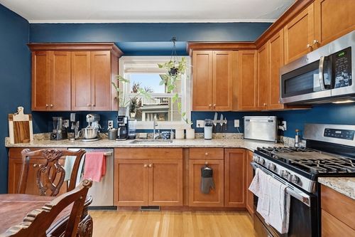 apt-1-4 Cross St, Malden, MA, 02148-7682 | Card Image