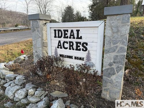 25 Ideal Acres Rd, Otto, NC, 28763-9455 | Card Image