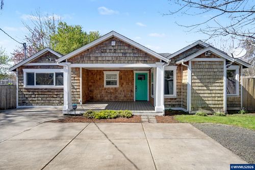 985-995 985 Garnet St Ne, Salem, OR, 97301-1303 | Card Image