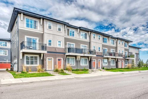 {{alt}} | Card Image