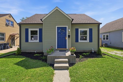 329 N 15th Ave, Beech Grove, IN, 46107-1121 | Card Image