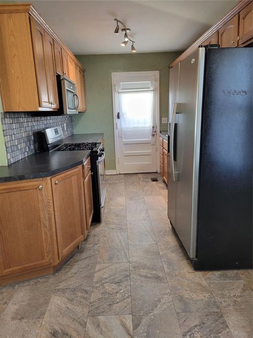 3927 Nw 27th St, Oklahoma City, OK, 73107-1445 | Card Image