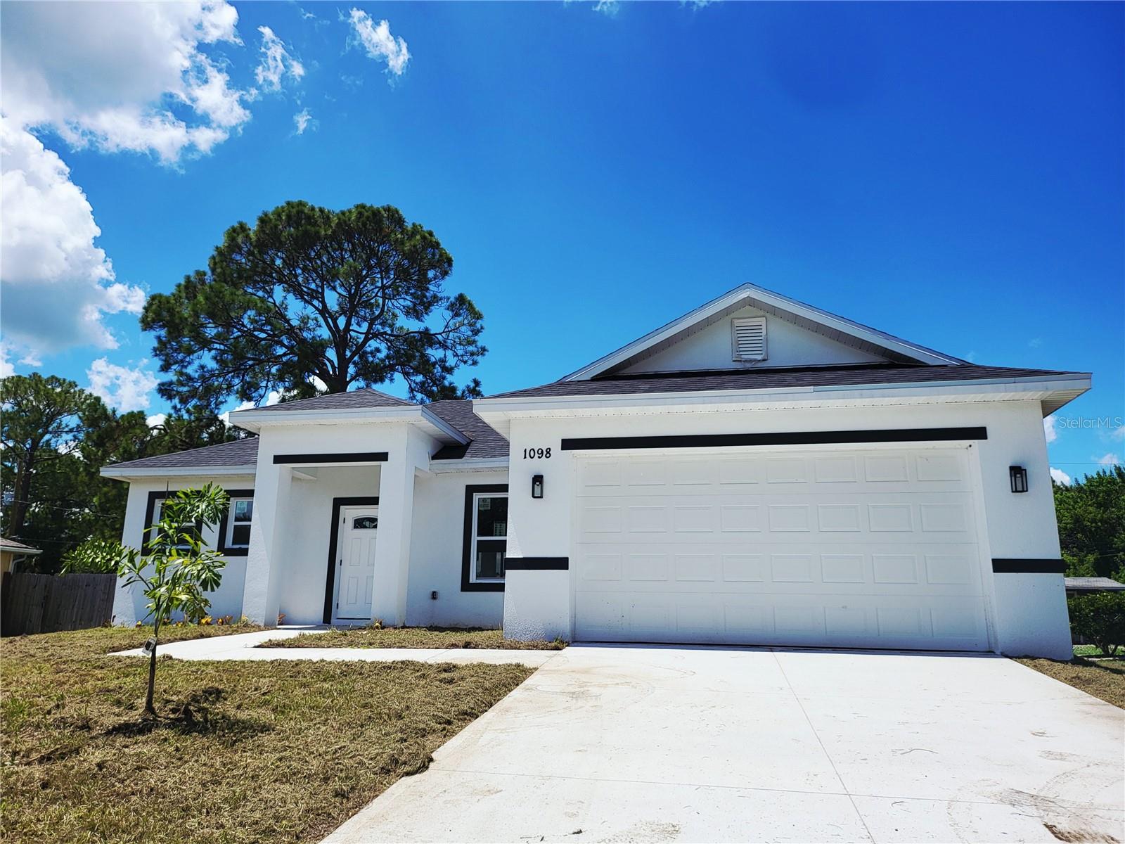 Residential in PALM BAY 3