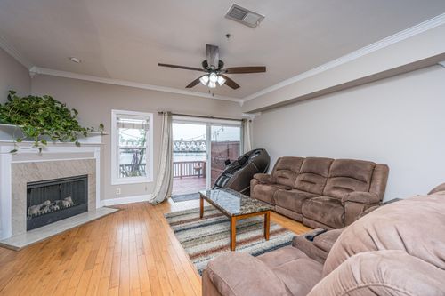 4933 Lake Palmetto Ln, North Charleston, SC, 29418-5991 | Card Image