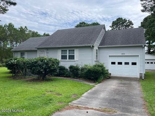 34064 Us Highway 264, Engelhard, NC, 27824-8910 | Card Image