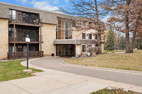 apt-801-3431 Kent St, Shoreview, MN, 55126-4026 | Card Image