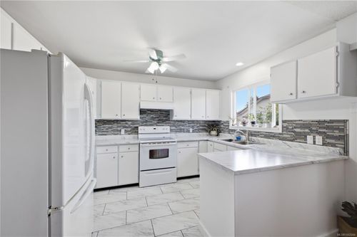 2505 Alder St S, Campbell River, BC, V9W5T3 | Card Image