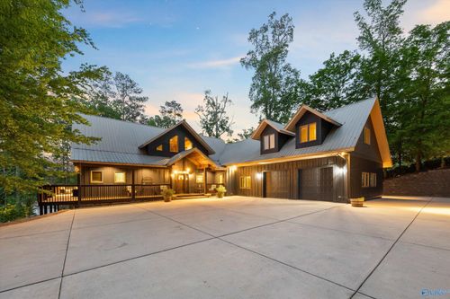 375 Adeline Way, Scottsboro, AL, 35769-8001 | Card Image