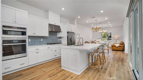 106 Culture, Irvine, CA, 92618-1466 | Card Image